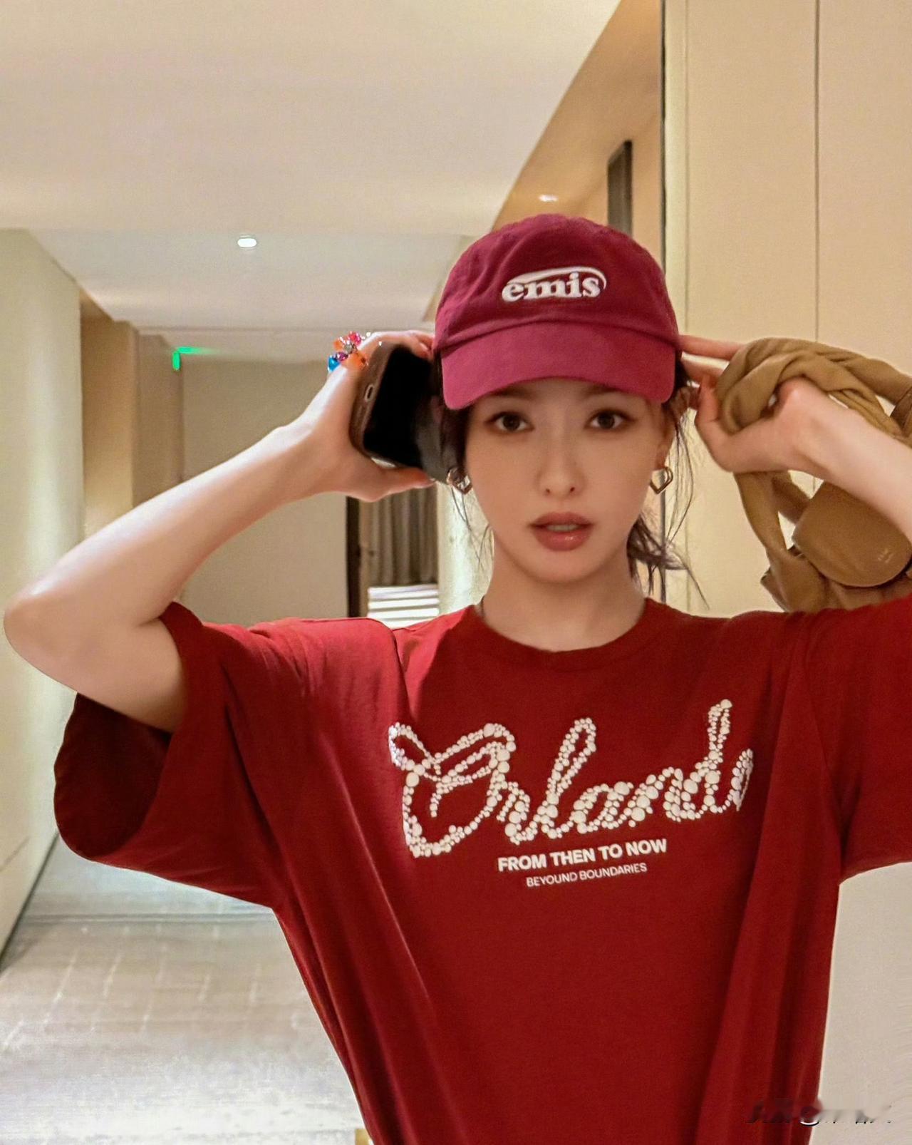 唐嫣婚后美到开挂！美食综艺被夸“爱人如养花”，罗晋这宠妻太绝看个美食综艺都