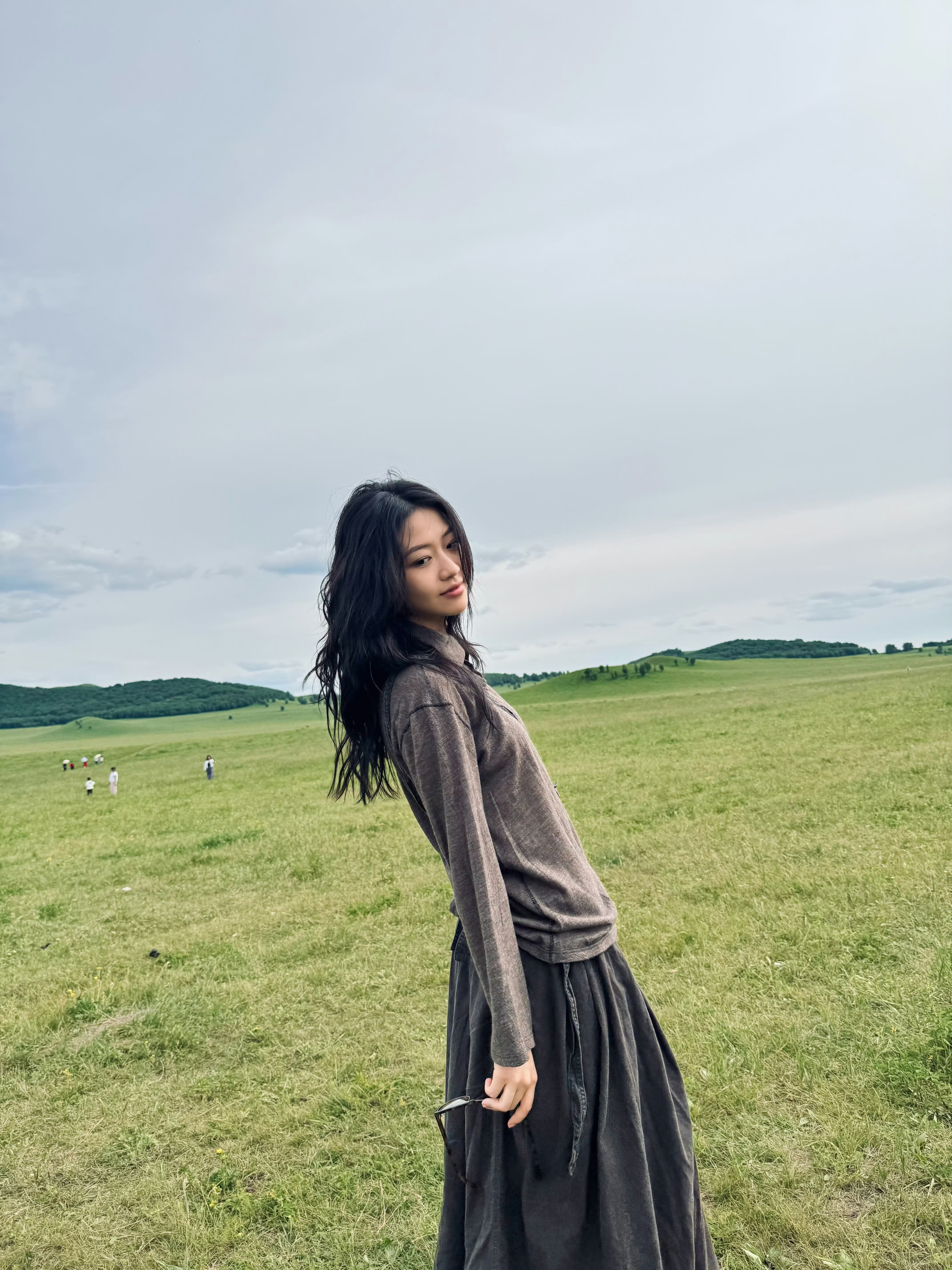 向涵之肌肉线条向涵之小臂肌肉线条也太好看了叭！瘦而不柴，看起来有力量感，太酷了