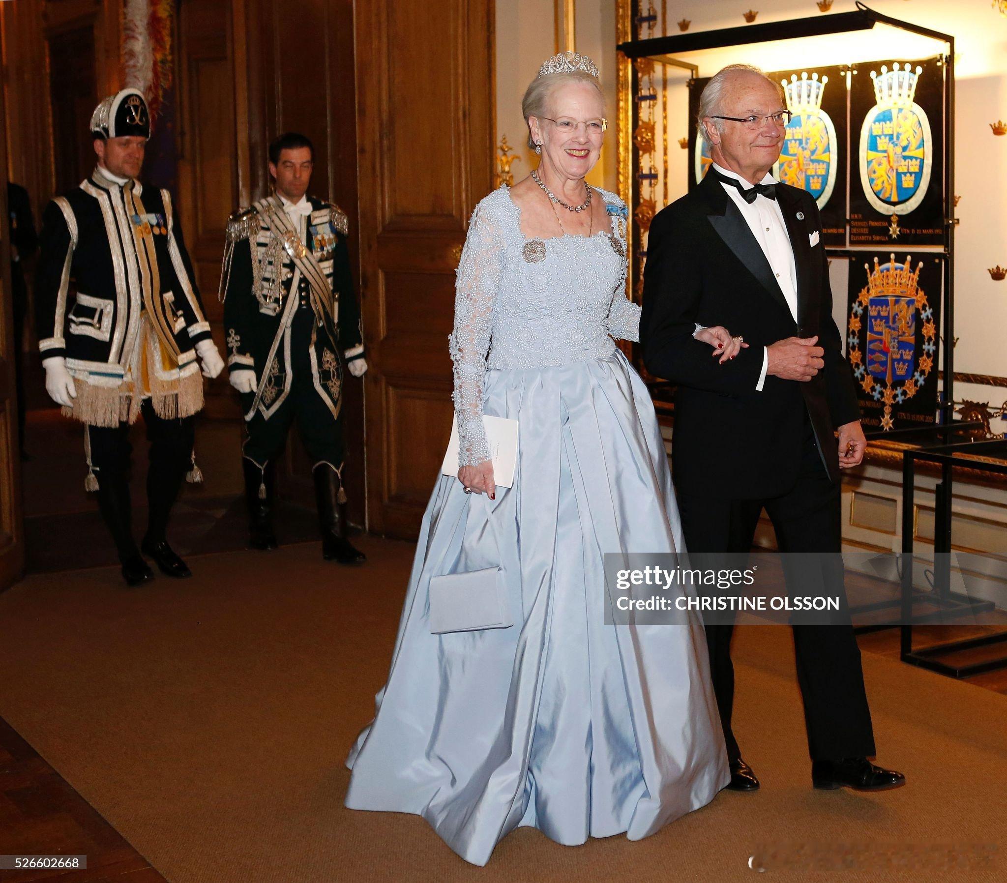 老照片回顾2016年瑞典国王卡尔十六世·古斯塔夫的70岁生日晚宴，瑞典国王夫妇