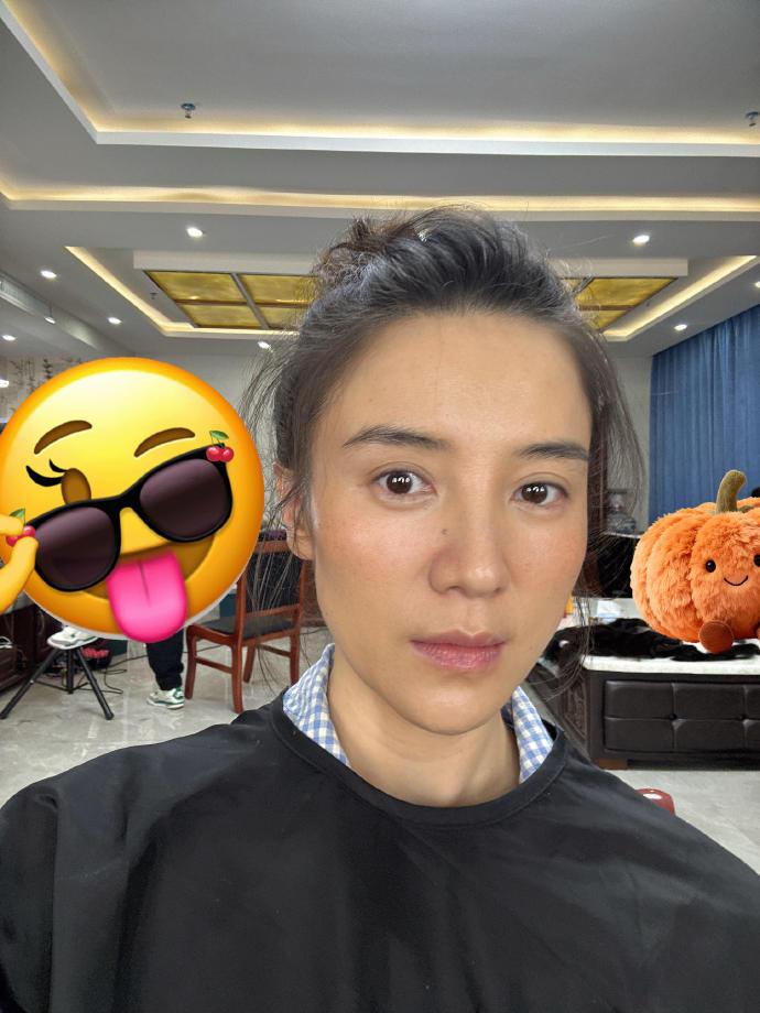 素颜宋佳，超级接地气的女明星[害羞]