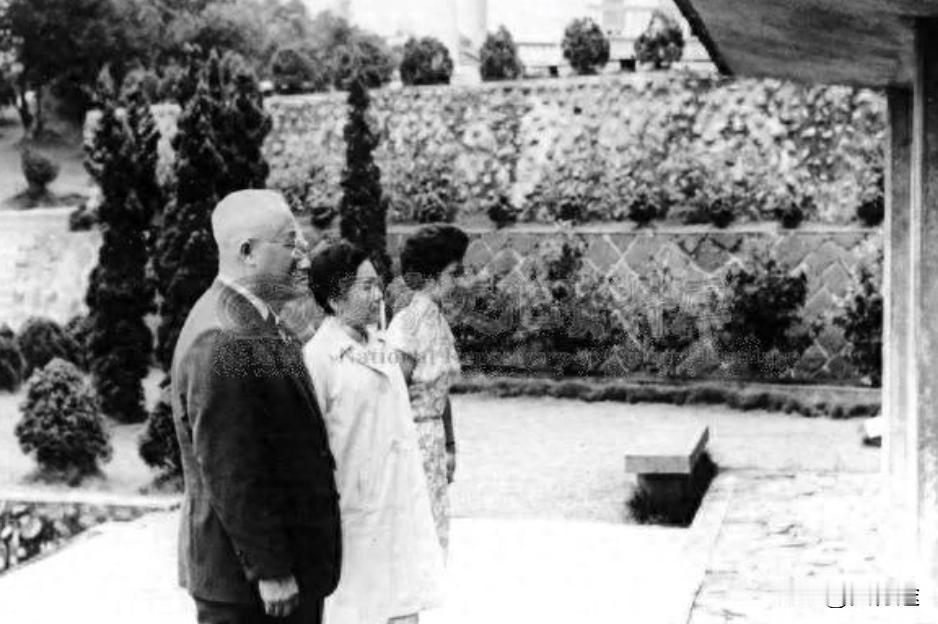 80年代，70多岁的