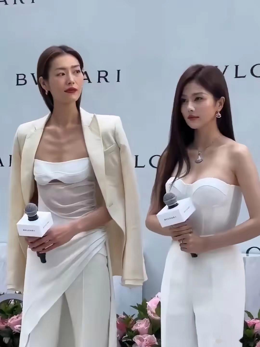 女明星已经够瘦了，刘雯超模比女明星还瘦。​​​
