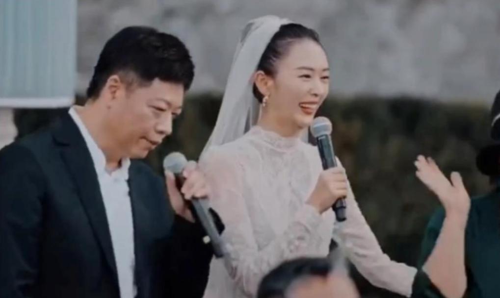 张国立这辈子最大的失败，不是没拿够奖，是没教好一个人。他儿子张默，把父亲攒了一