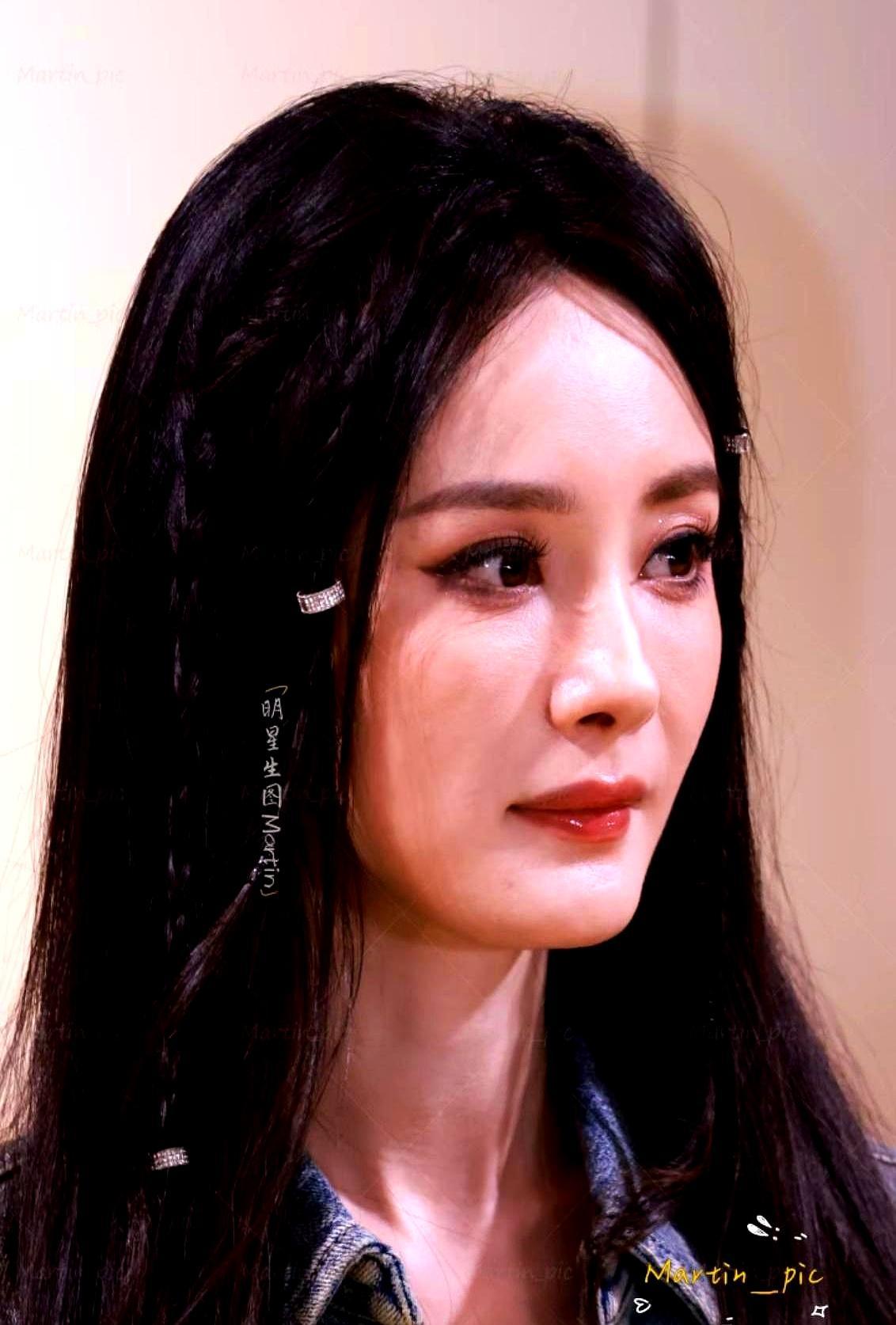 别再信医美宣传说的“做一次美一辈子”了，顶流的脸都扛不住。杨幂早年拍《仙剑