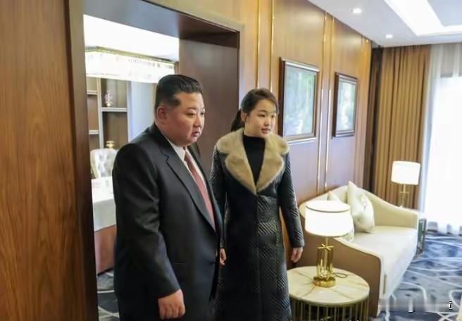 就在刚刚，金正恩宣布一个重大决定，金珠爱现场见证。​朝鲜官方媒体今天（12月