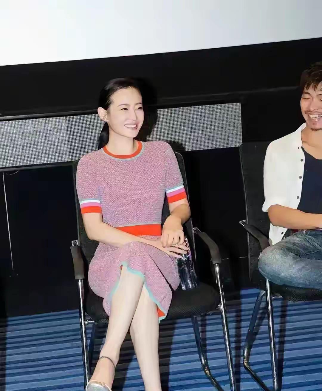 她长得好美啊，现在年龄大了一些，我估计十个人里面，可能只有一个人还记得她的名字。