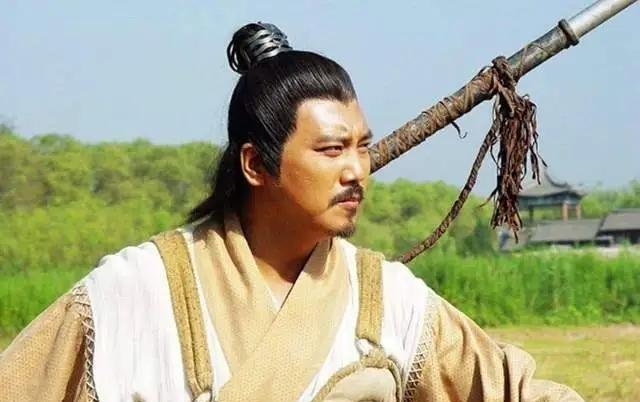 武德四年，隋末军阀强人王世充被秦王李世民击败，王世充麾下的大将都被李世民下令一律