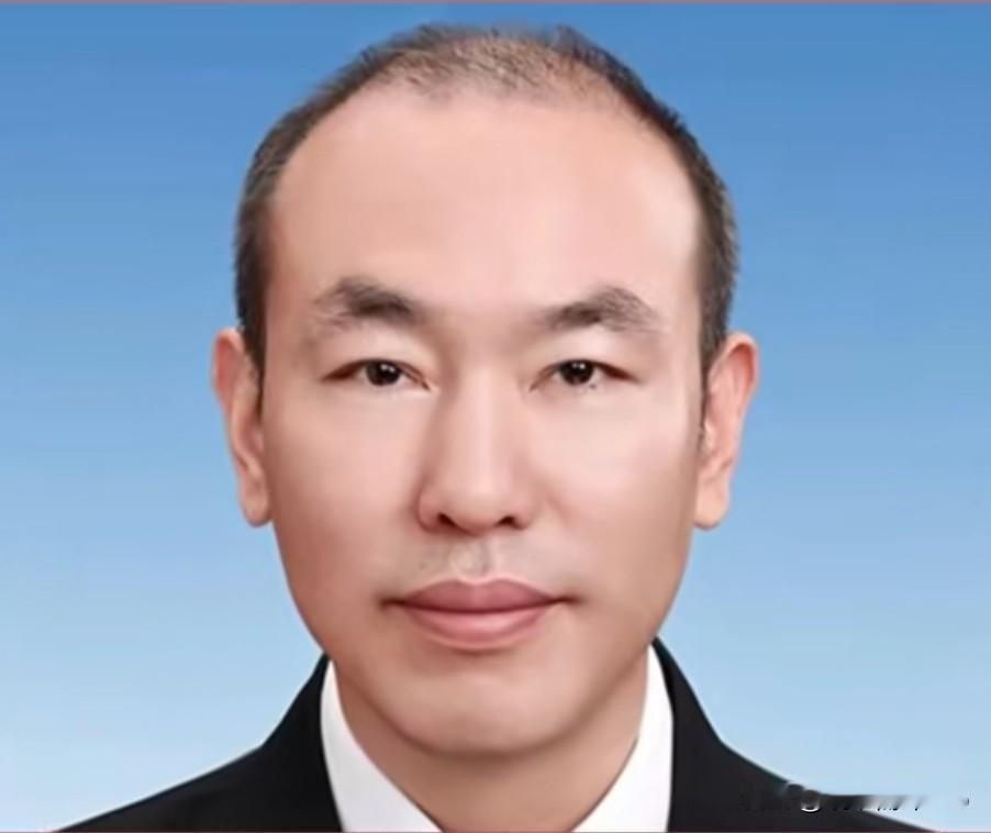 主动投案！副厅级官员张红军被拿下！1月30日，根据国内媒体报道，郑州航空港经济综