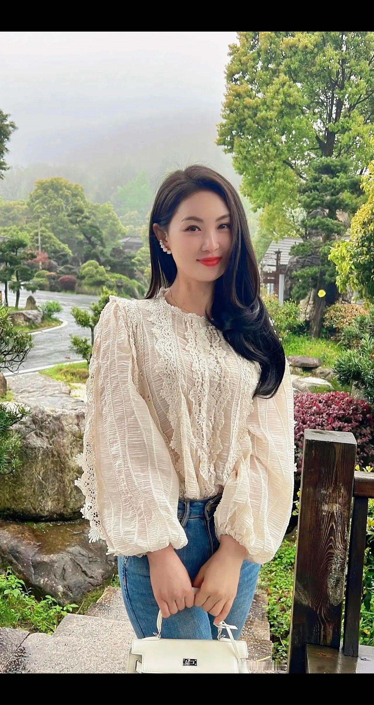 穿搭与风景的适配度自然系ootd