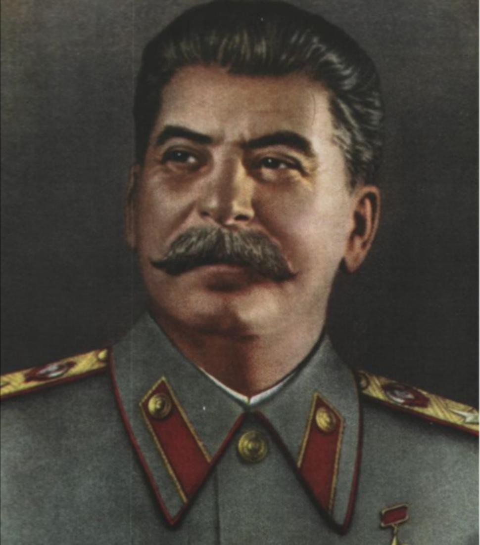 1961年，斯大林遗体被移出水晶棺，军服金钮扣被换成铜的，重新下葬，这背后发生了