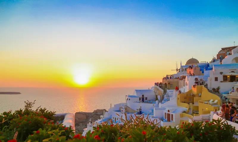 86天邮轮环球游后记（五）走进圣托里尼圣托里尼（Santorini）是希腊爱