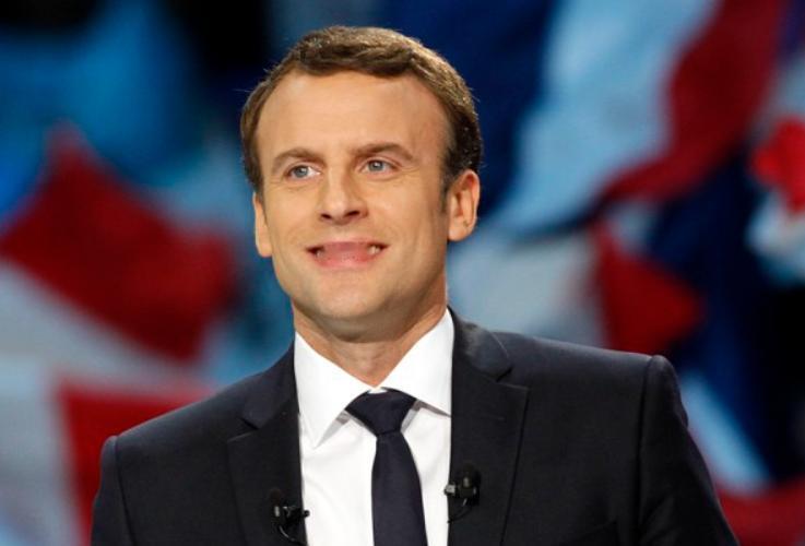 去了趟成都，马克龙的变脸技艺炉火纯青了！马克龙回去之后，话就变了。