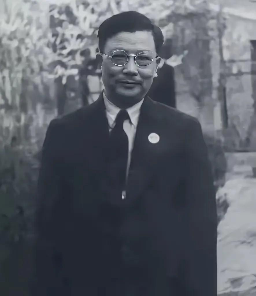 1943年，害死200多人的大叛徒突然找到李克农，直言：“来自首”？然而，俩人