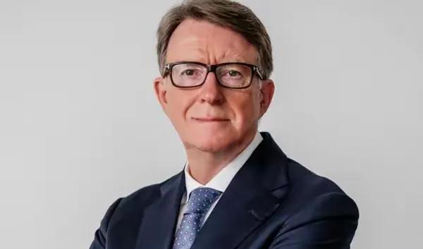 英国官员着急了！来自外媒5月28日的消息说，英国驻美大使公开表示，如果让东方大国