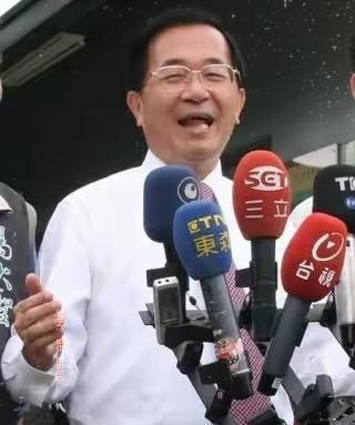 台独的核心人物陈水扁醒啦！​在一次接受媒体采访之时，思路很清晰，面对记者提出台