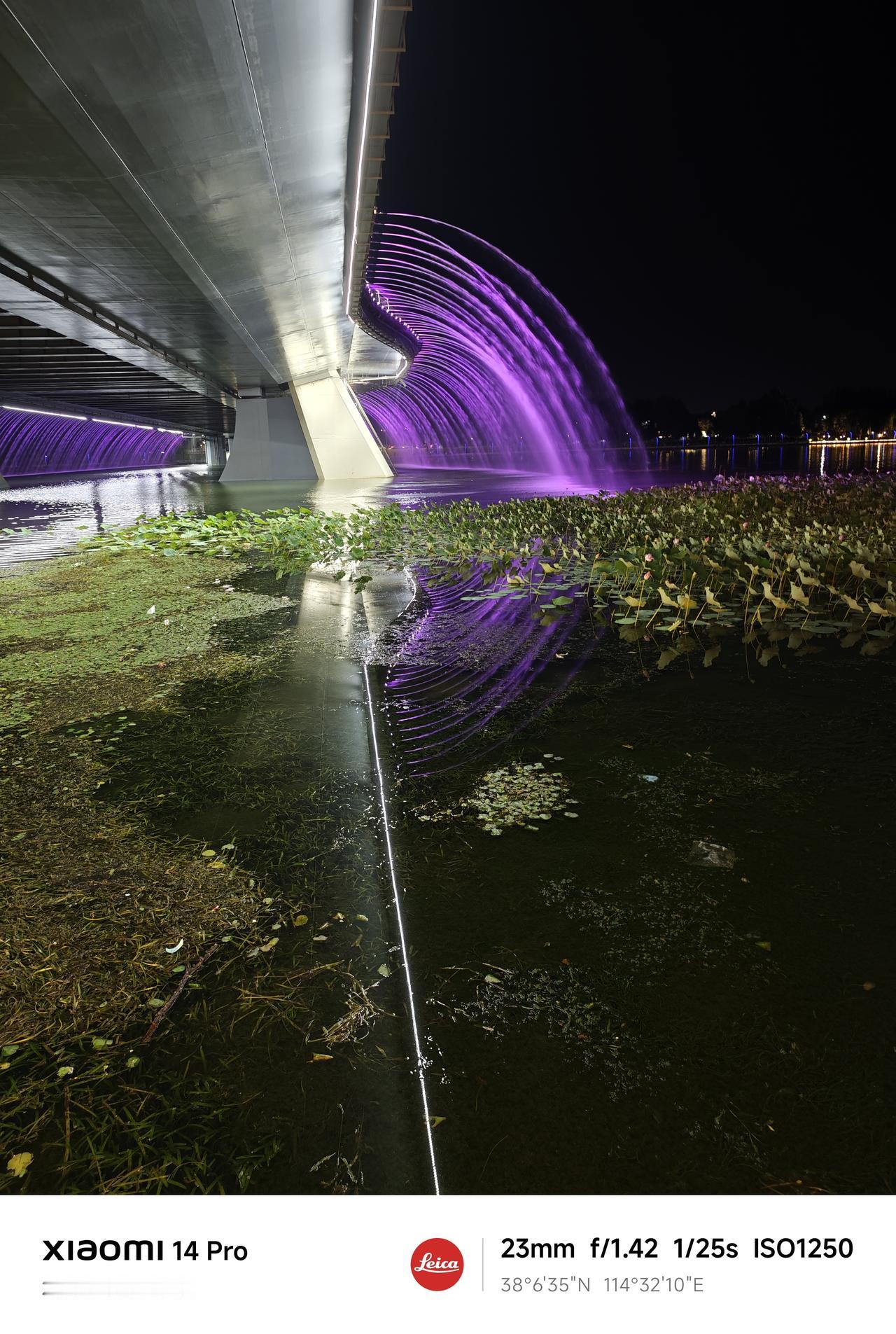 昨晚和先生聊天，他很感慨的说起近期他身边朋友的故事。一男同事副处级，长期和爱