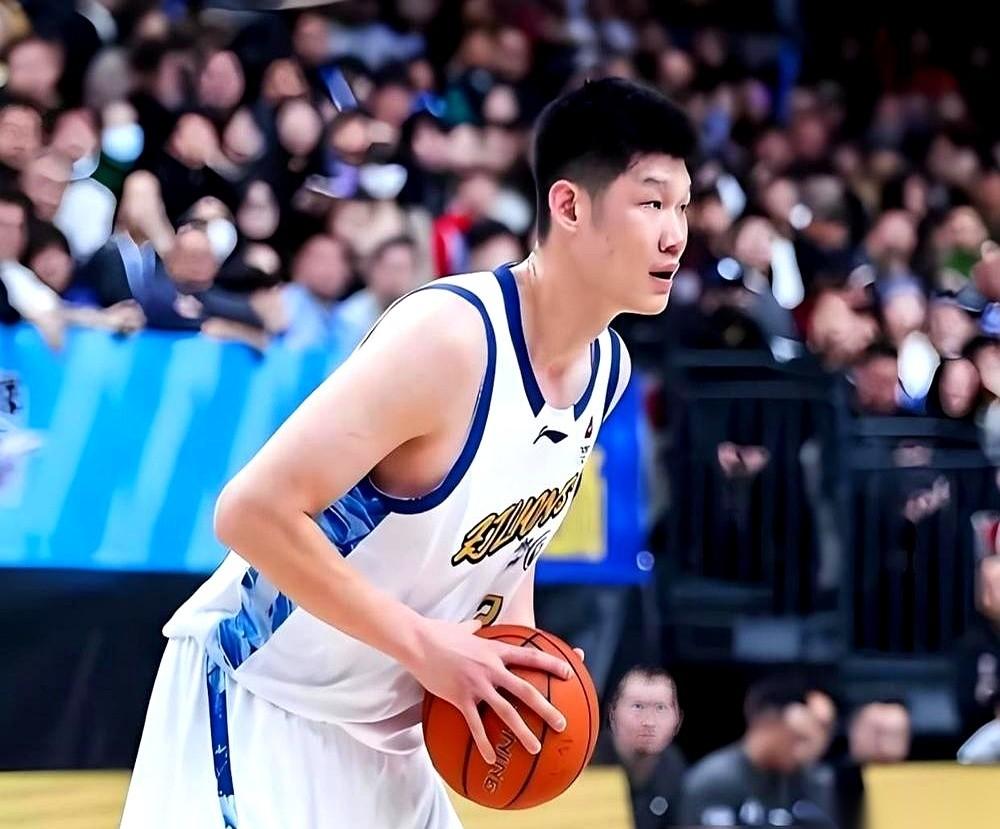 别再盯着陶汉林4273个篮板，反超胡金秋4269个这事儿了。这根本就不是一场比