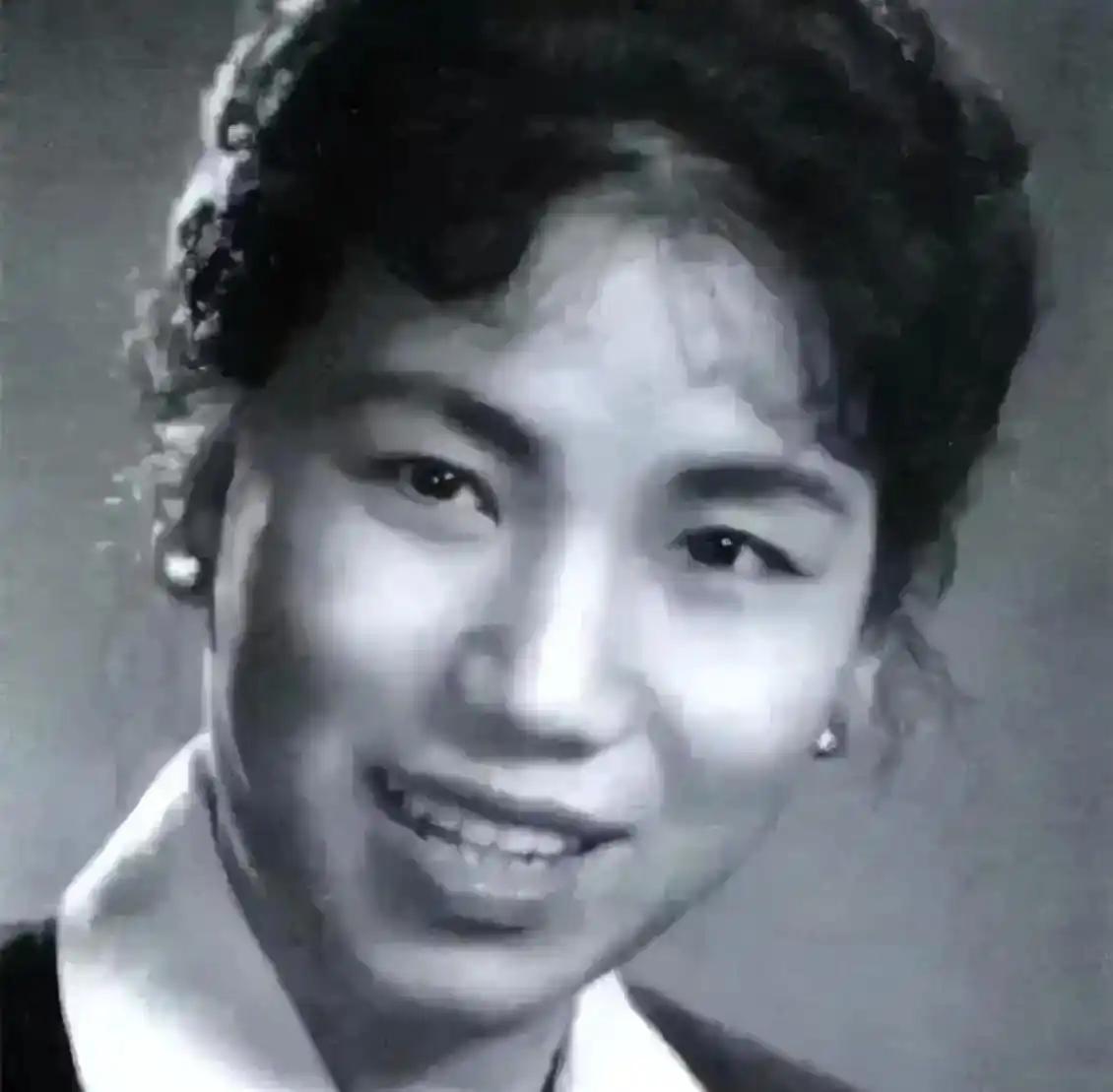 1963年，春晚女王赵丽蓉，为何拒绝了毛主席的邀请？1963年，评剧电影《花为