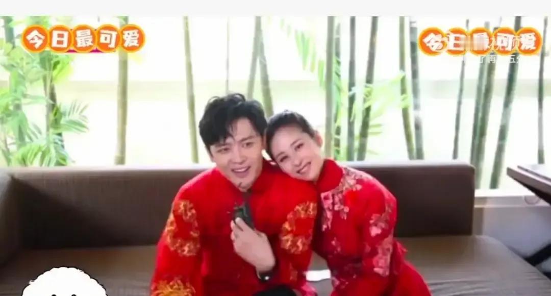 付辛博在品牌活动上突然爆料，说当年是颖儿急着嫁他，全场笑疯。主持人刚问恋爱史，