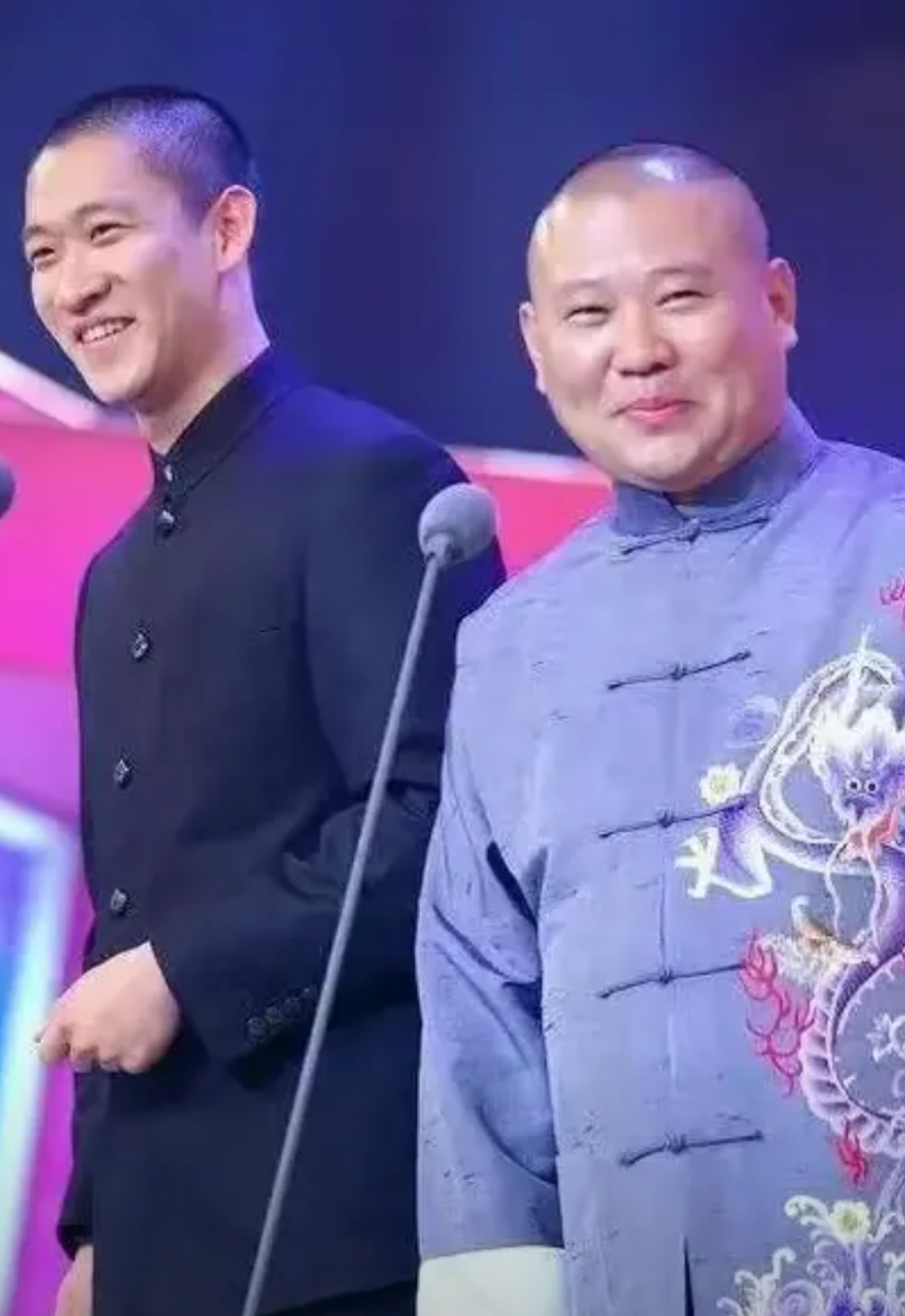 曹云金首次系统回应了他与郭德纲的关系。他表示和郭德纲没有深仇大恨，称“在我的世界
