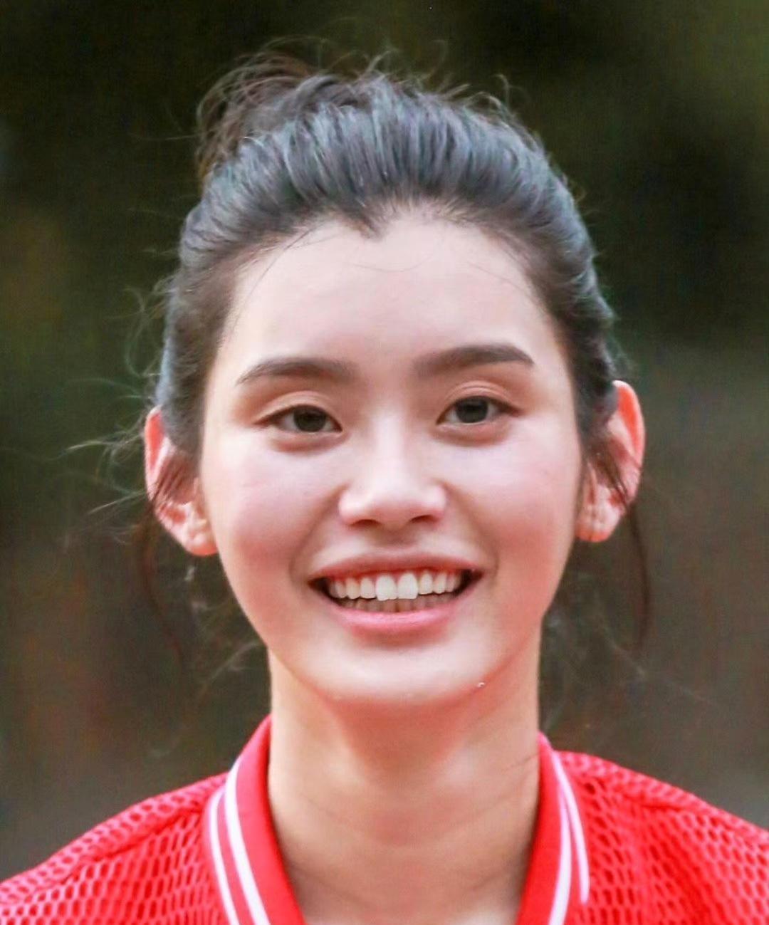 奚梦瑶说错了！她嫁的就是豪门，只有财气是真养人，奚梦瑶结婚前后差距一目了然！奚
