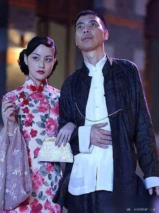 别信什么“演技是金子总会发光”。在周星驰手里，三分钟就能让你记住一辈子。离开