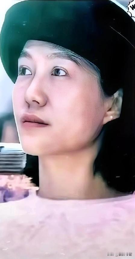 翁帆你很优秀!但心疼你注意身体,仼重道远呢!智商和情商都很高尚的女性,女性的榜样