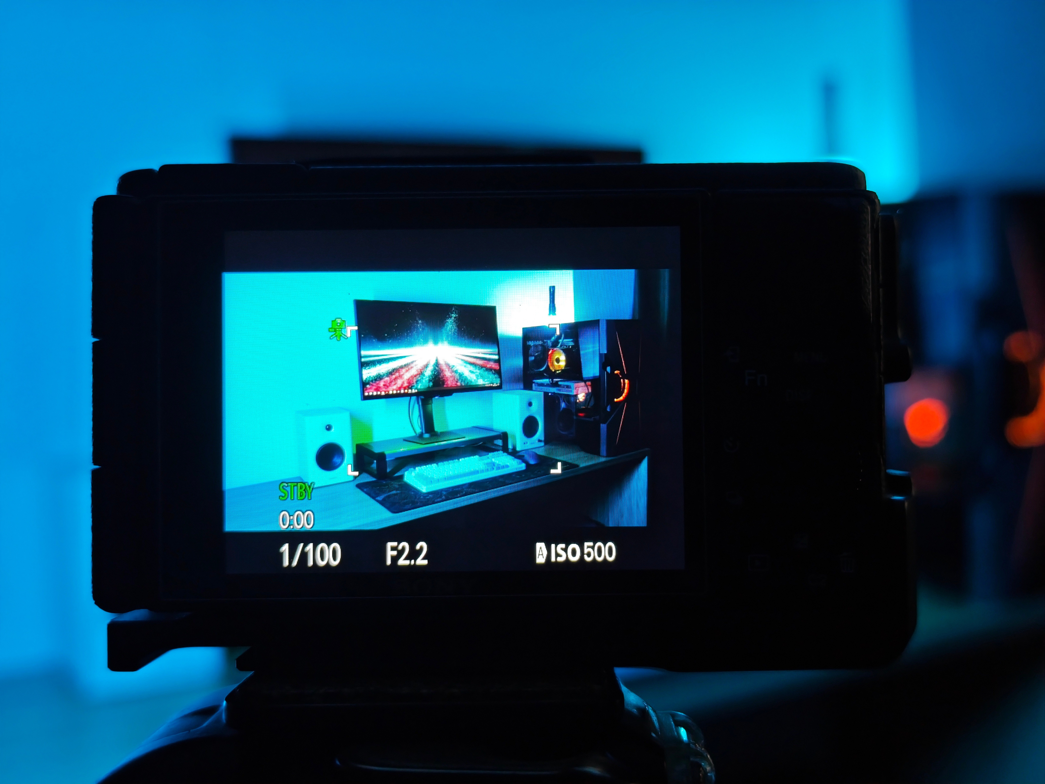 真的是不装机，不会感受到装机佬的乐趣。好玩的游戏越来越多，如果想要高帧率玩游戏，