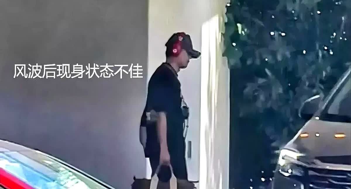 曾毅真的被封了？凤凰传奇公司的一名工作人员透露，凤凰传奇此次取消演唱会是