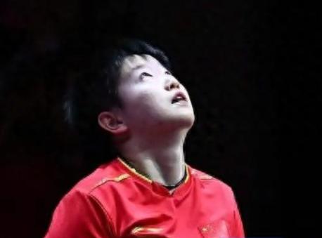 孙颖莎为何陷入苦战，邱贻可说出大实话，点出莎莎两点不足 WTT美国大满贯女