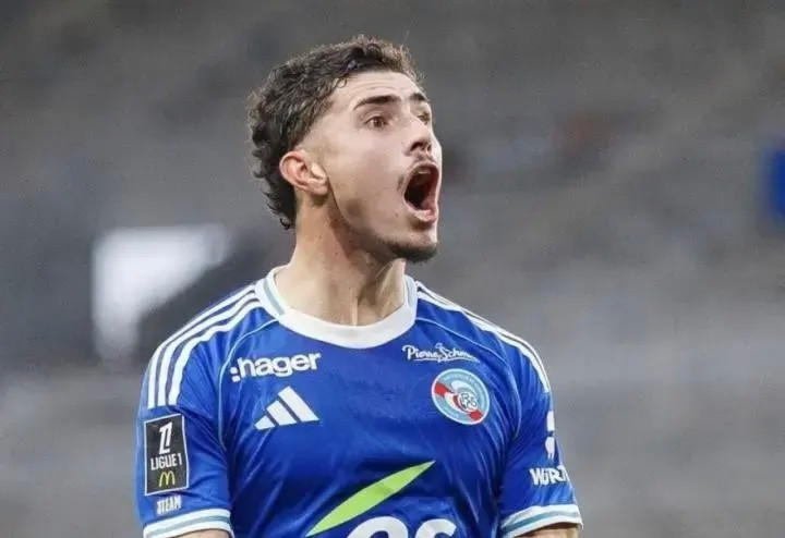 真倒霉啊……阿根廷补招的中锋帕尼切利在训练中十字韧带撕裂，无缘世界杯帕尼切利才2