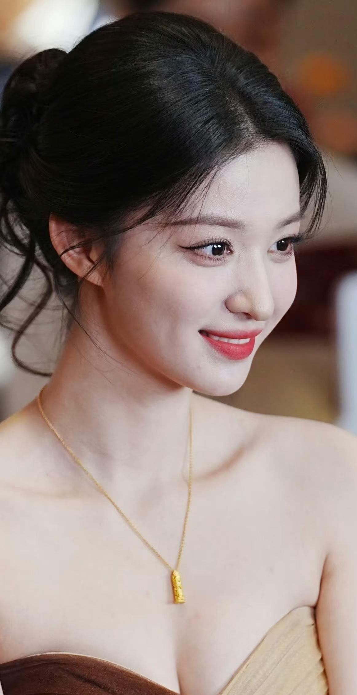 王楚然太美了