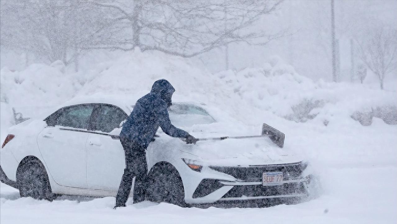 说出来可能不信，美国最近被一场超级寒潮给“冻住”了，从1月下旬开始，一场叫“费恩