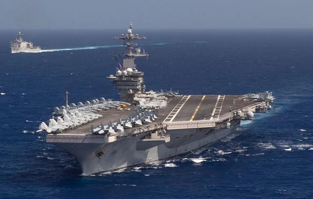 航母上鼠患成灾，美军使出浑身解数也毫无办法，最后使出杀手锏养猫灭鼠，不料猫咪和老