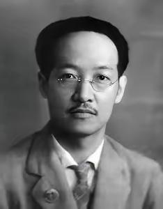 1920年赵元任回国，清华校长有些为难，不知让他教什么。于是给他开设了八门课程，