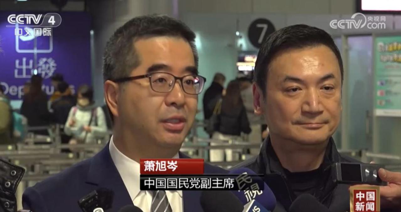 仔细看右边这一位，国民党智库团赴京，原来只在中天的节目上看到过他，名叫杨永明。