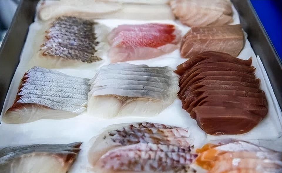 外媒：台湾取消对日本海鲜的所有进口限制！海峡时报消息，台湾民进党11月21日