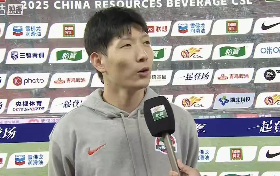 韩鹏是真有东西，接收后不仅盘活了球队，对于队内“老大难”的球员的未来也极其负责任