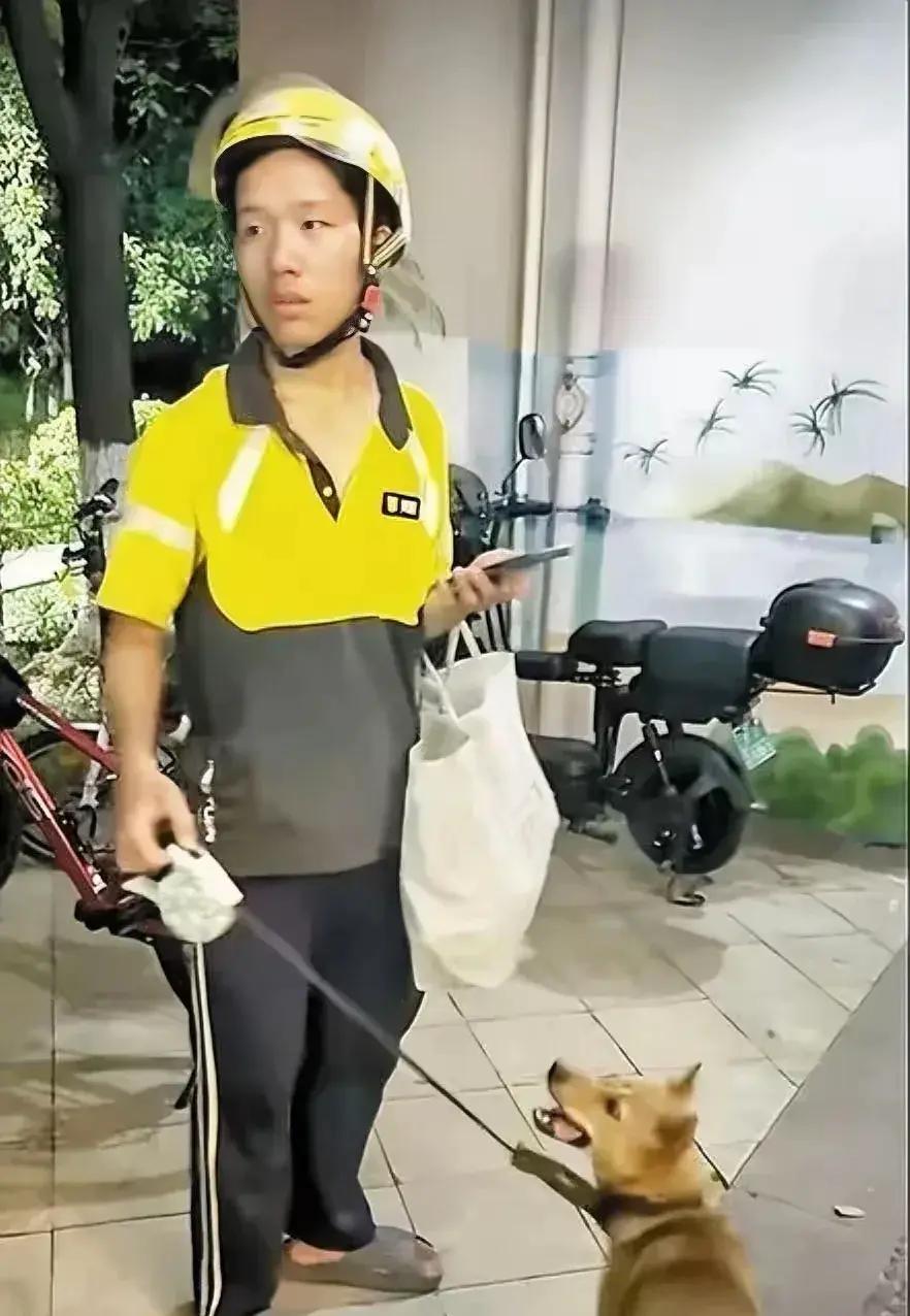 那个睡在浏阳河桥下的19岁外卖员，让整座长沙城破防了5月25日深夜，长沙