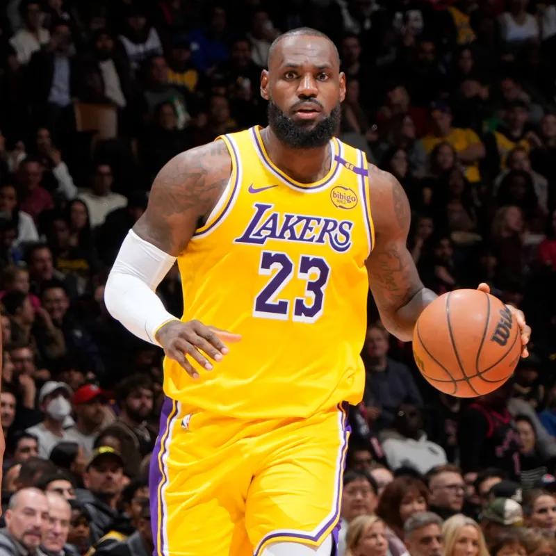 卸下詹姆斯的湖人突然发现自己强的可怕！ 湖人最近在没有詹姆斯的情况下，发挥出