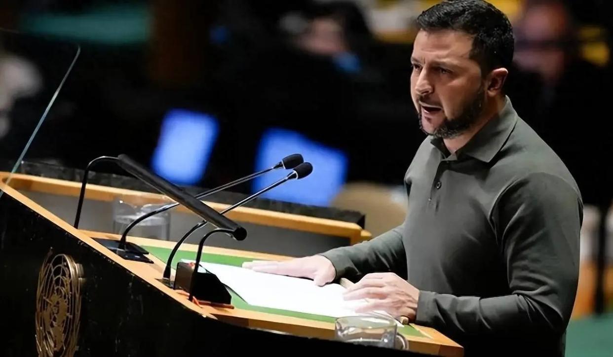 24日深夜突签！泽连斯基直接制裁俄29人+15个机构，这15家单位到底干了什么