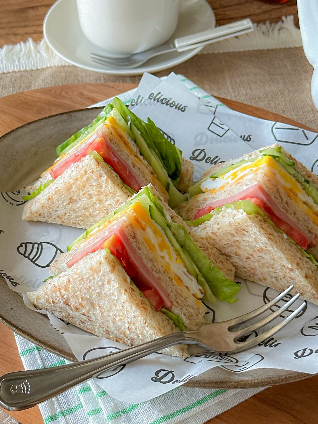 清爽低卡饱腹🥒青瓜火腿全麦三明治🥪