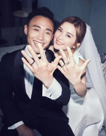 谁懂啊！阿Sa闪婚20天就散了？太让人唏嘘了😭阿Sa闪婚20天婚变家人们