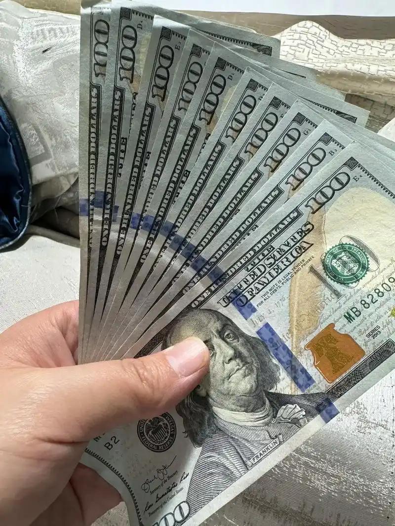 现在美国人最尴尬的就是如果承认人民币低估，那中国GDP瞬间就碾压美国，美国的金融