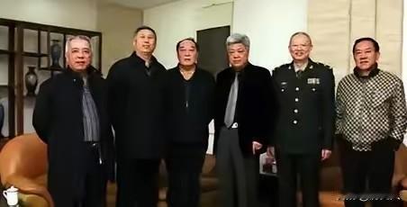 1967年局势动荡，许世友谁都不见，唯独听闻四个孩子名字：立刻接进来196