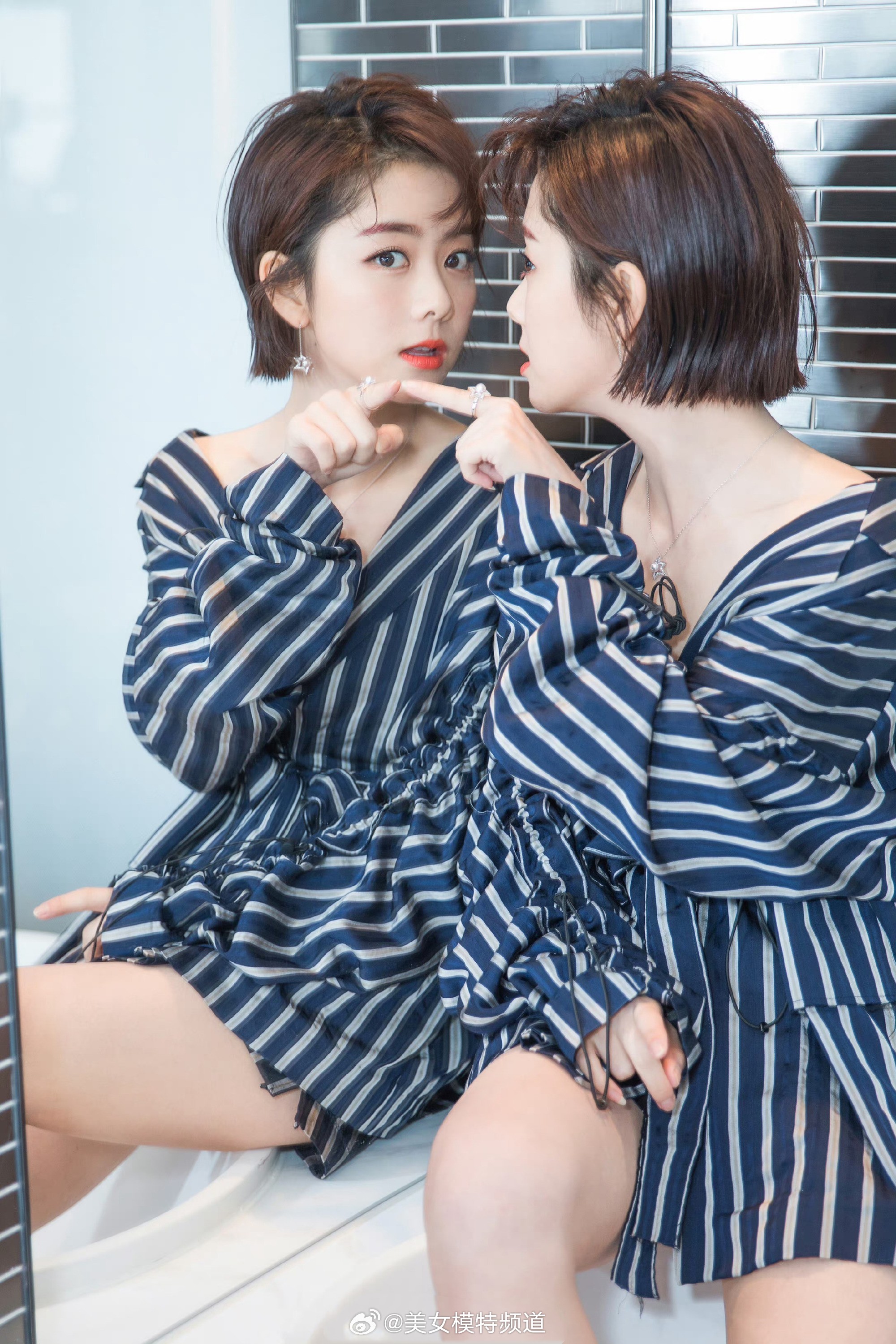 谭松韵好看的美腿图集