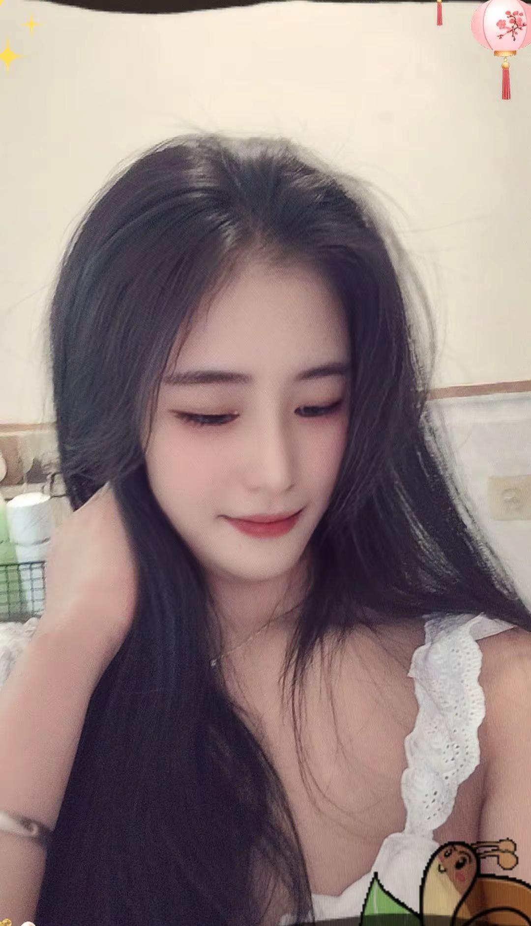 人生路上，我们总是忙于奔波，却忘了停下来欣赏沿途的风景，或许慢下来，才能感受生活