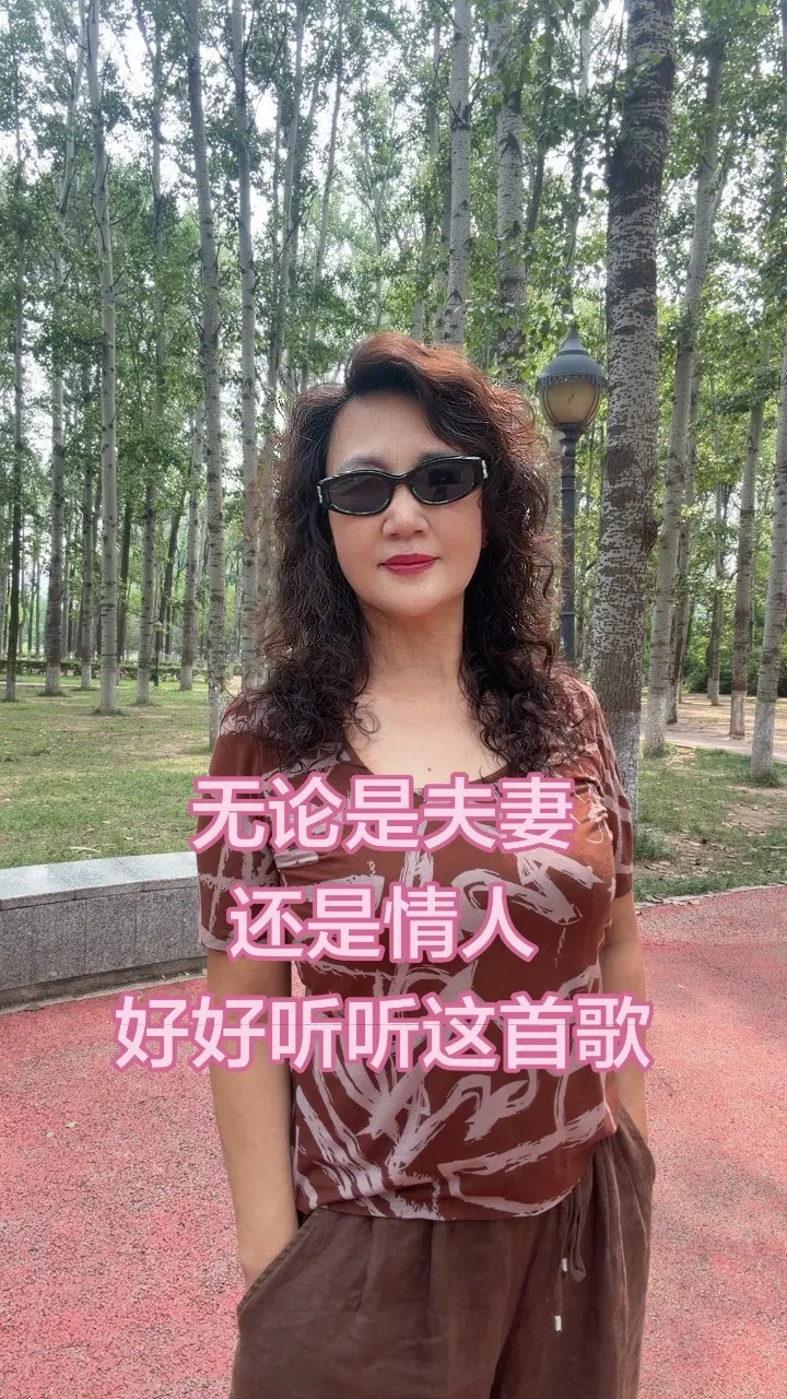 佛说：我们前世亏欠，今生才会红尘相见，若非缘份早有铺垫，怎么为你苦苦留恋……