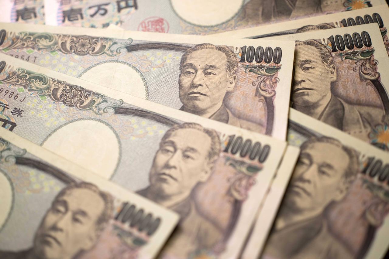 日元已经成为全球最弱鸡的货币了？甚至比弱爆了的土耳其里拉还要差劲？这不是我说