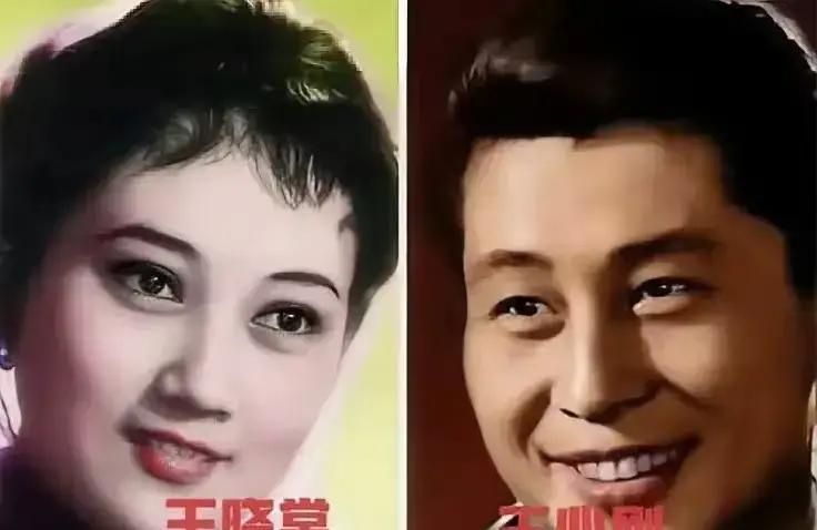 73岁赵雅芝牵手郑少秋，一秒穿越43年前！昨晚东方卫视镜头扫过，郑少秋抬手